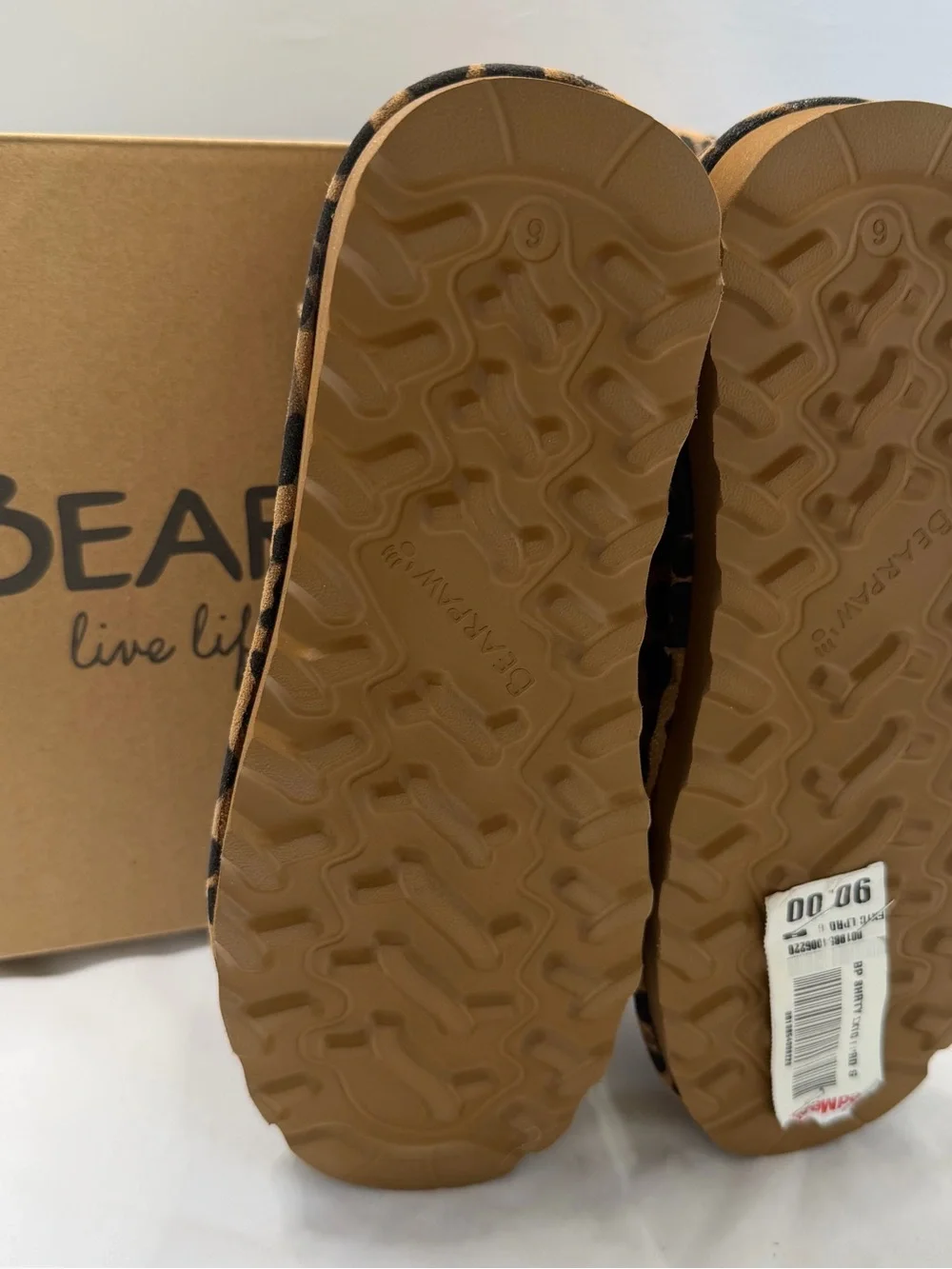 BEARPAW boots Leopard Print Shorty Mini Boots Size 6 NWT trend viral Y2K